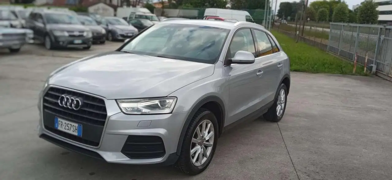 Photo 1 : Audi Q3 2018 Diesel