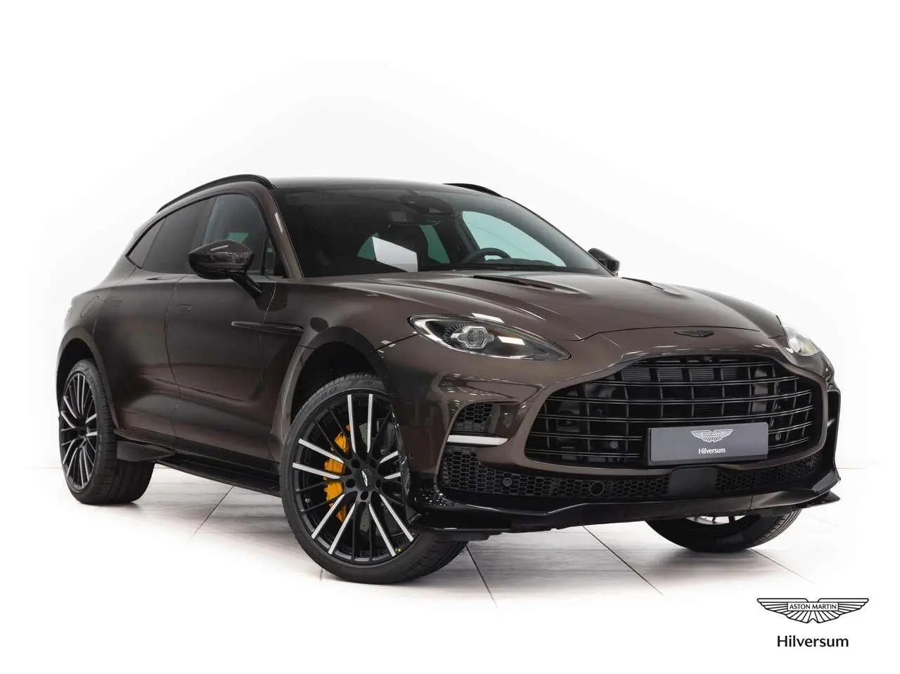 Photo 1 : Aston Martin Dbx 2024 Essence