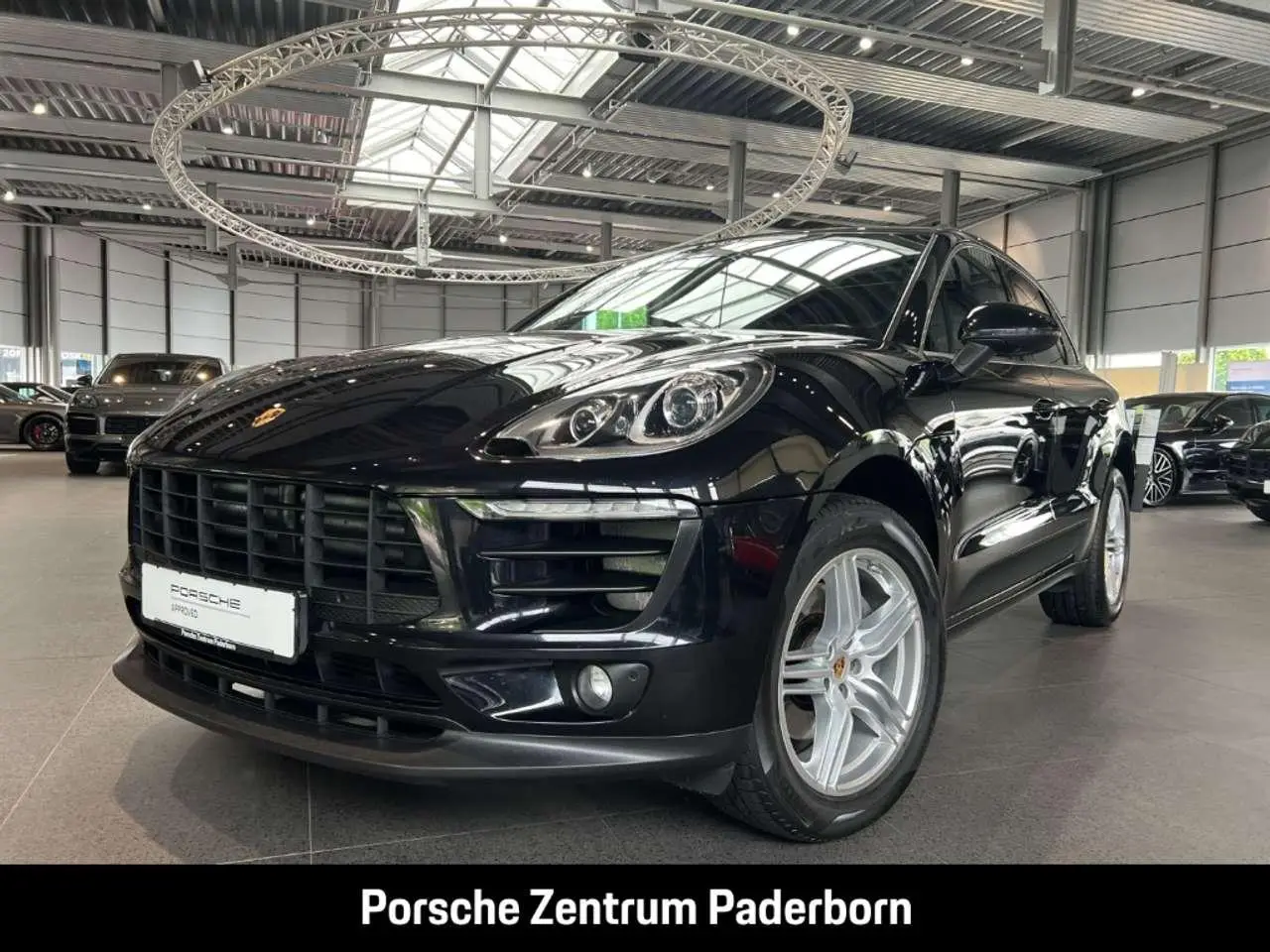 Photo 1 : Porsche Macan 2018 Essence