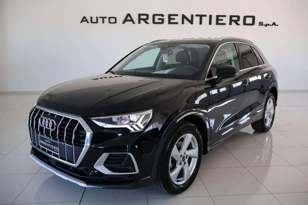 Photo 1 : Audi Q3 2023 Diesel