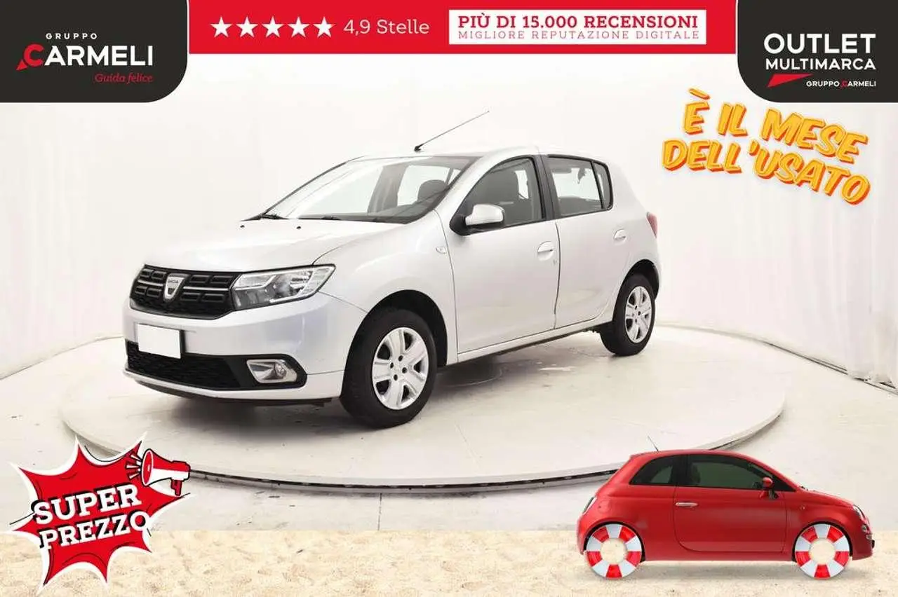 Photo 1 : Dacia Sandero 2018 Petrol