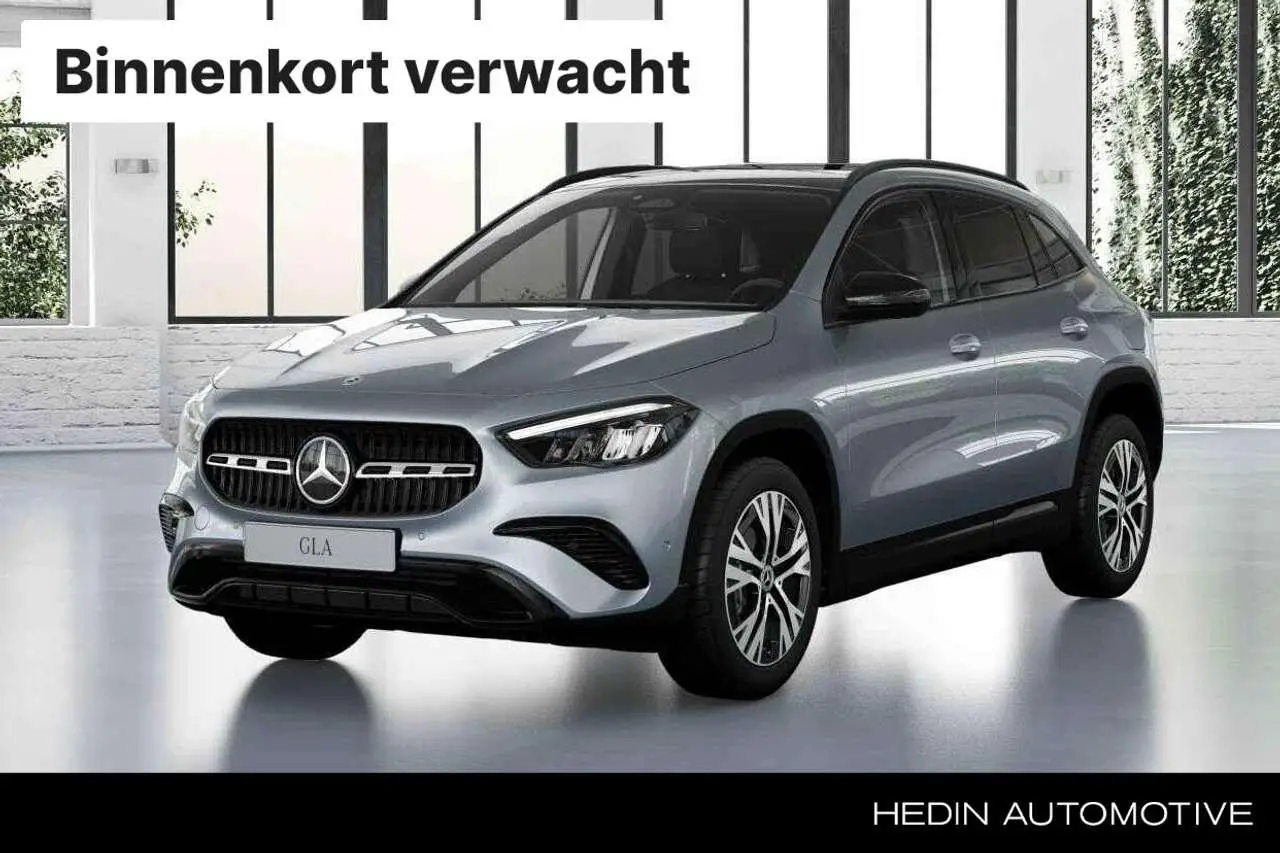 Photo 1 : Mercedes-benz Classe Gla 2024 Petrol