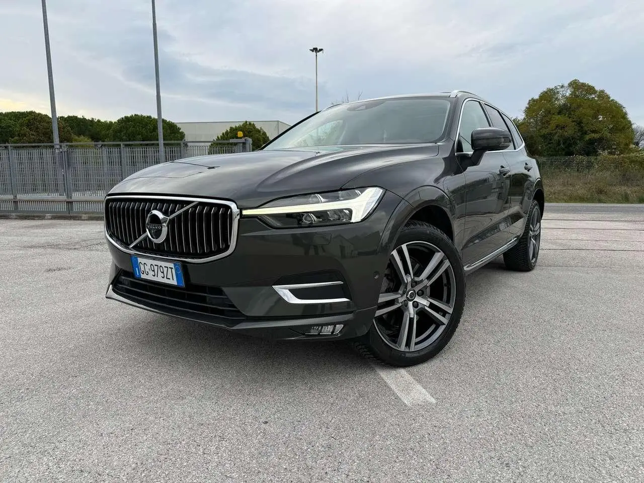 Photo 1 : Volvo Xc60 2021 Hybrid