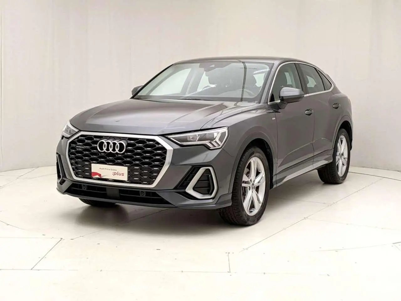 Photo 1 : Audi Q3 2019 Diesel