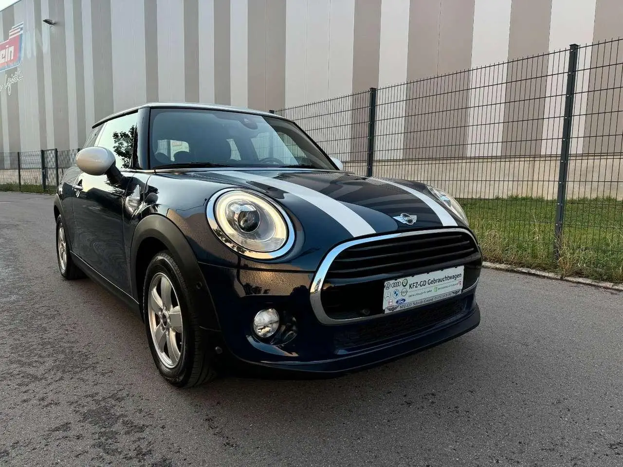 Photo 1 : Mini Cooper 2015 Diesel