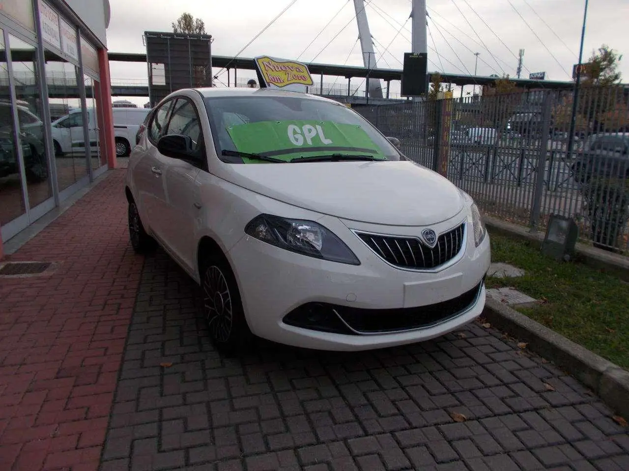 Photo 1 : Lancia Ypsilon 2024 LPG