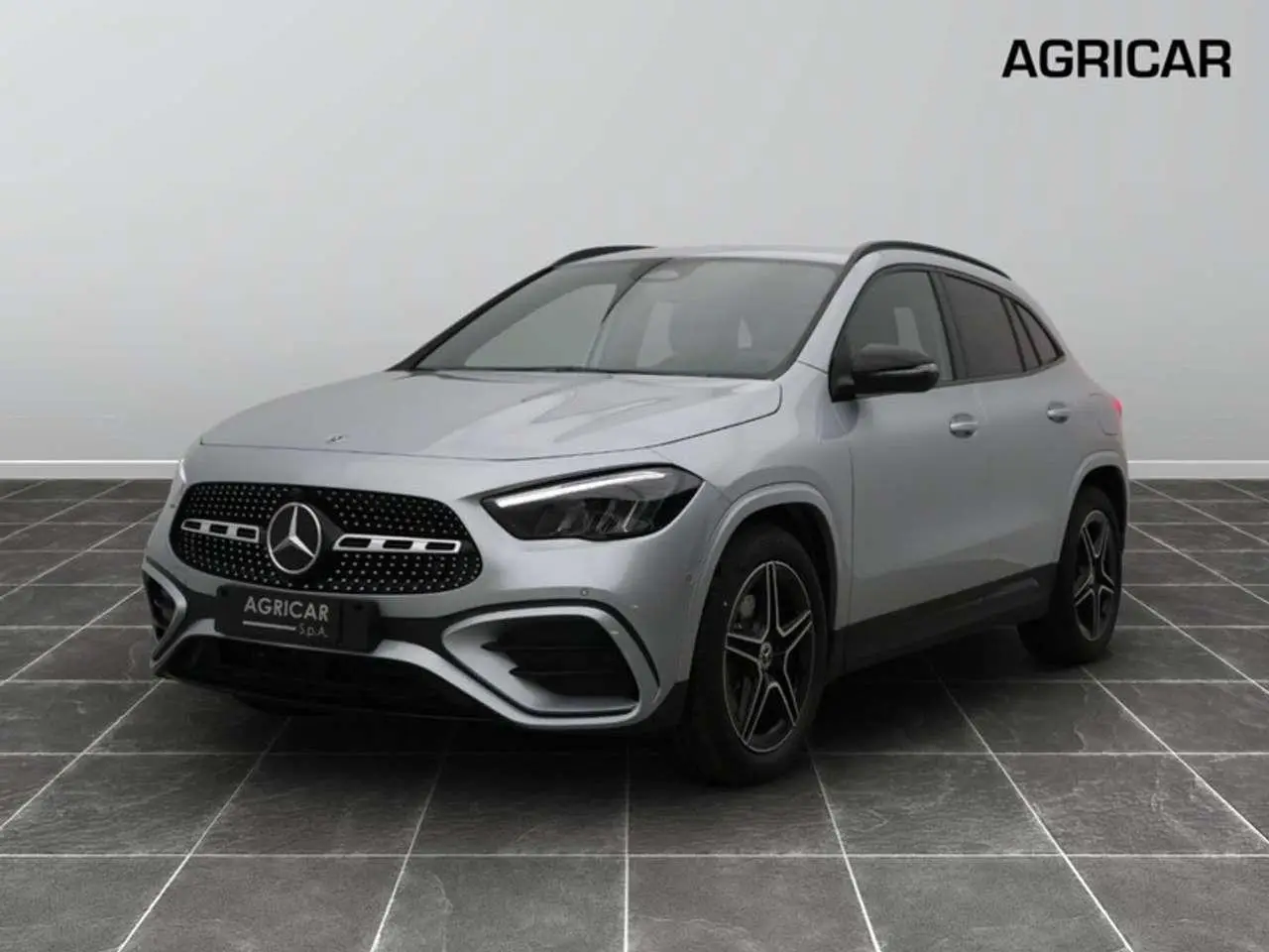 Photo 1 : Mercedes-benz Classe Gla 2024 Diesel