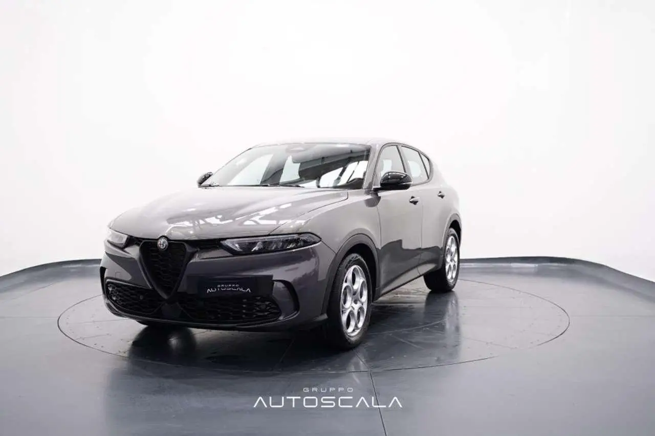 Photo 1 : Alfa Romeo Tonale 2023 Hybride