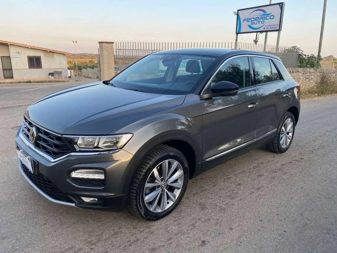 Photo 1 : Volkswagen T-roc 2019 Diesel