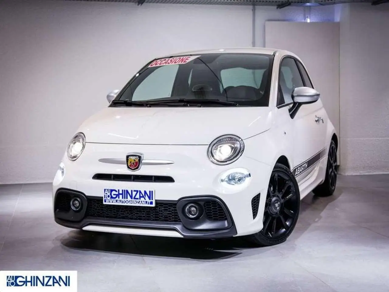 Photo 1 : Abarth 595 2022 Essence