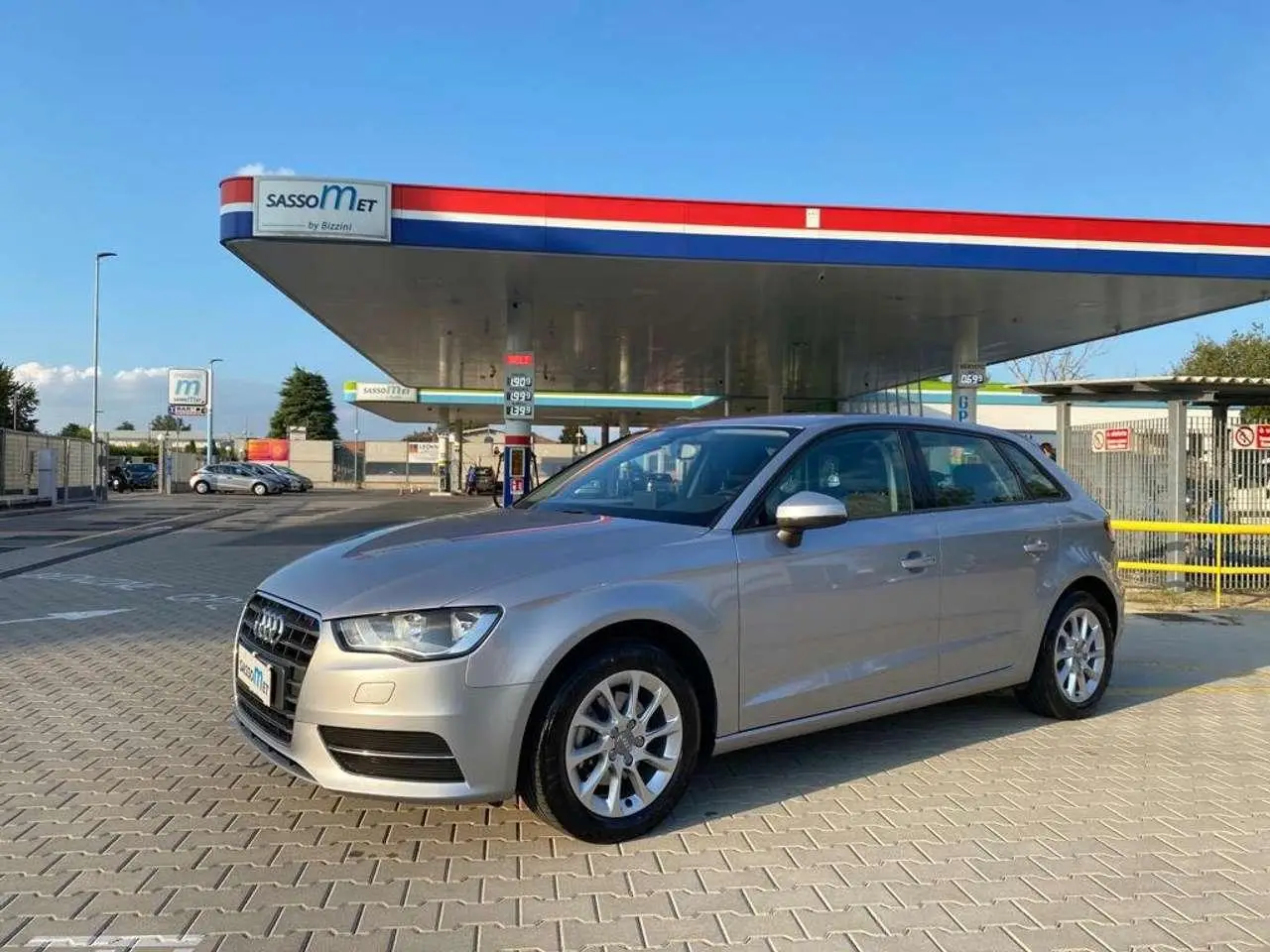 Photo 1 : Audi A3 2015 Petrol