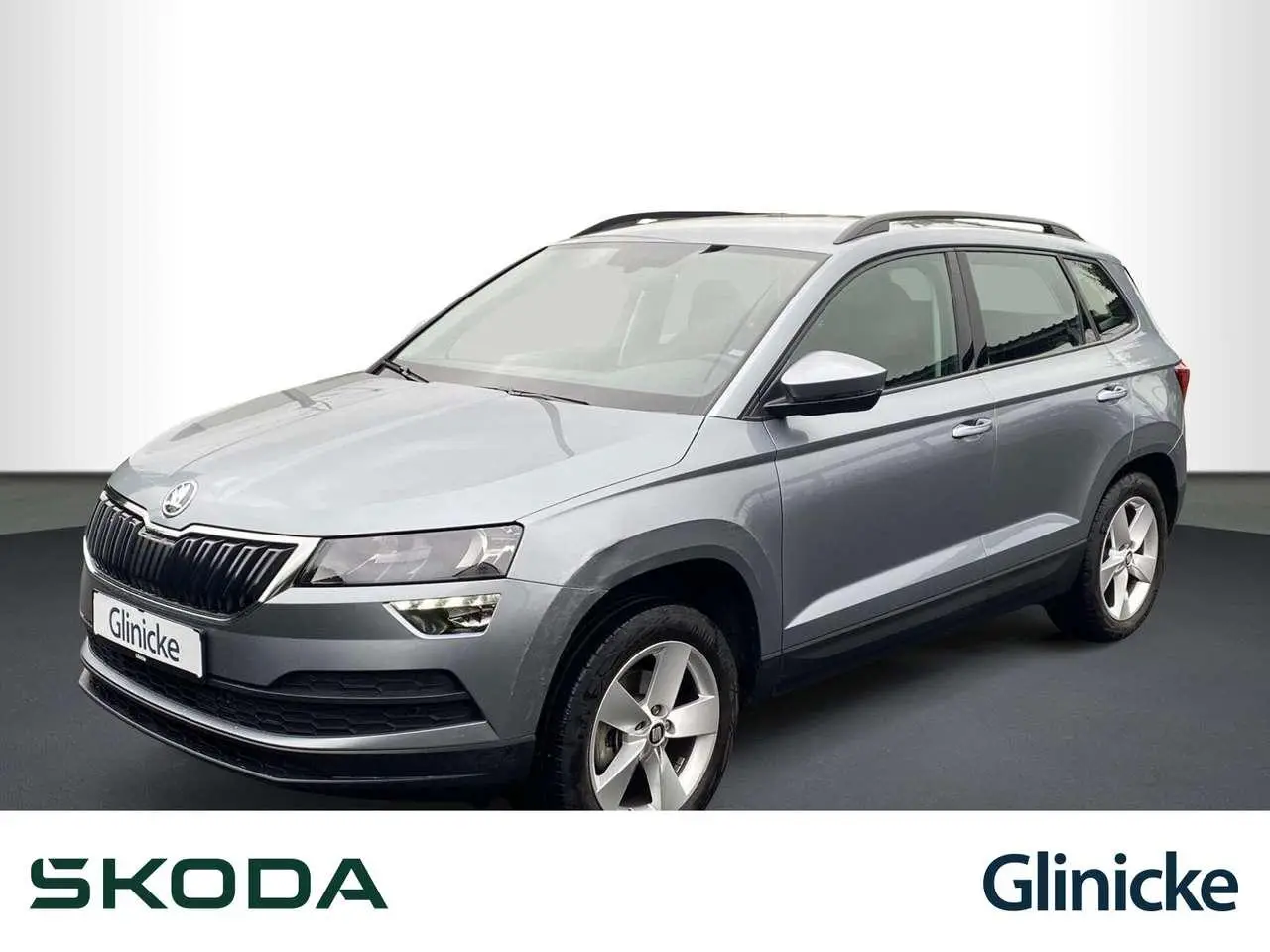 Photo 1 : Skoda Karoq 2020 Essence