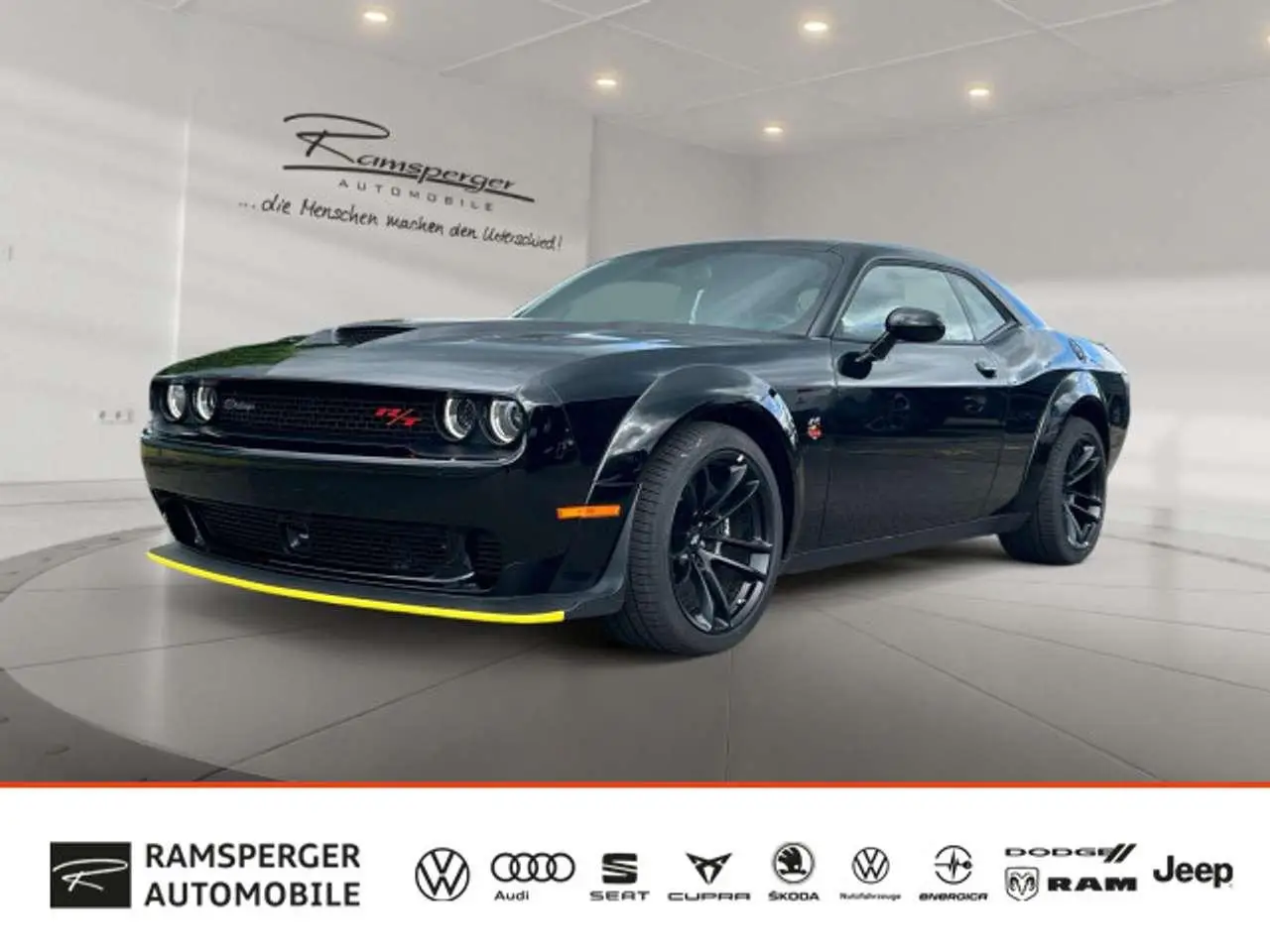 Photo 1 : Dodge Challenger 2024 Essence