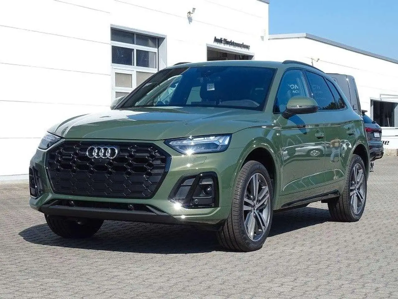 Photo 1 : Audi Q5 2024 Diesel