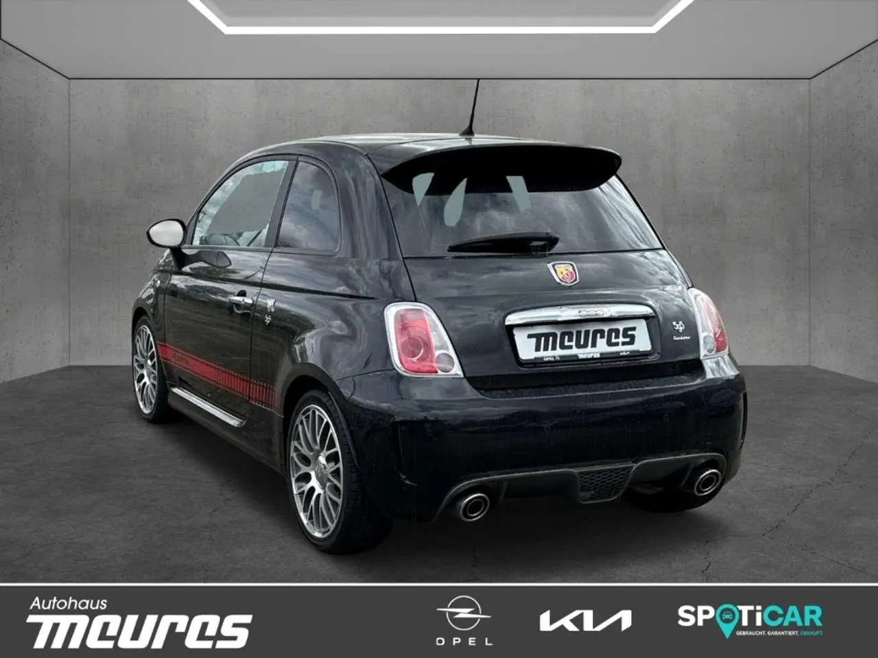 Photo 1 : Abarth 595 2015 Petrol