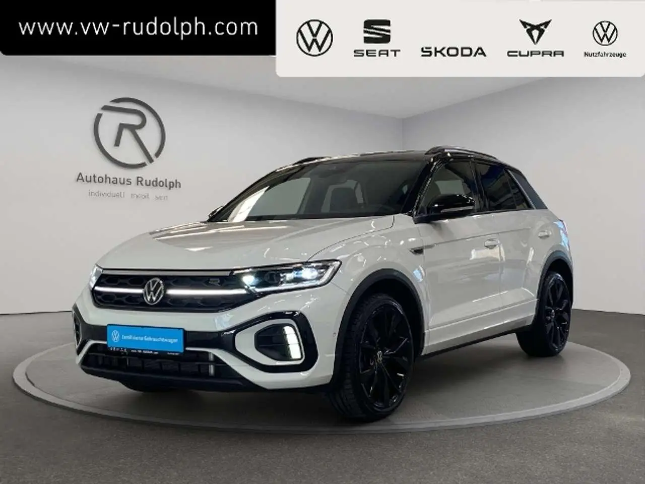 Photo 1 : Volkswagen T-roc 2023 Essence