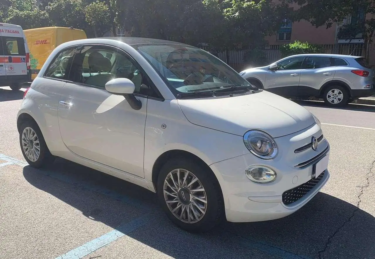 Photo 1 : Fiat 500 2019 Essence