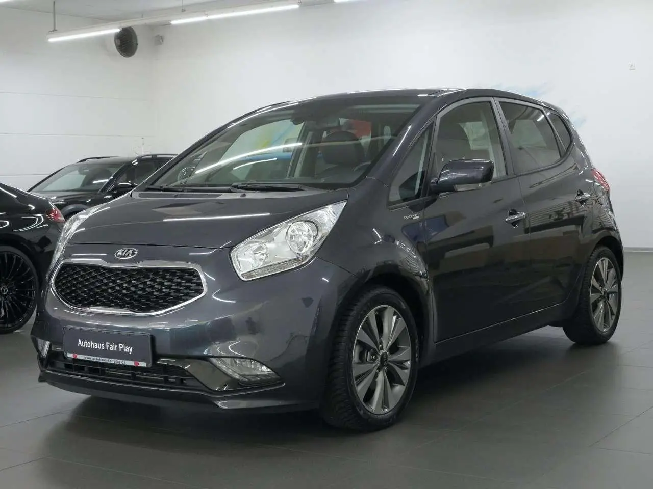 Photo 1 : Kia Venga 2016 Petrol