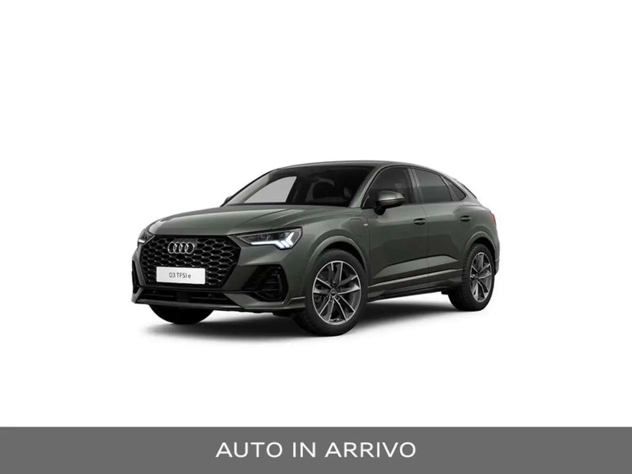 Photo 1 : Audi Q3 2023 Hybrid