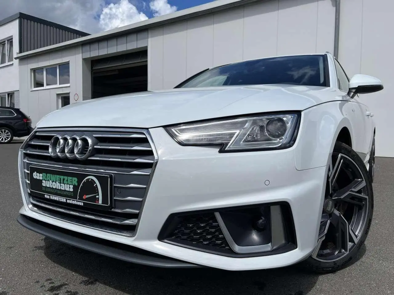 Photo 1 : Audi A4 2019 Diesel