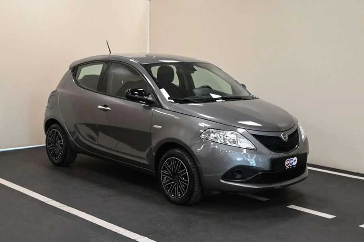 Photo 1 : Lancia Ypsilon 2020 Essence