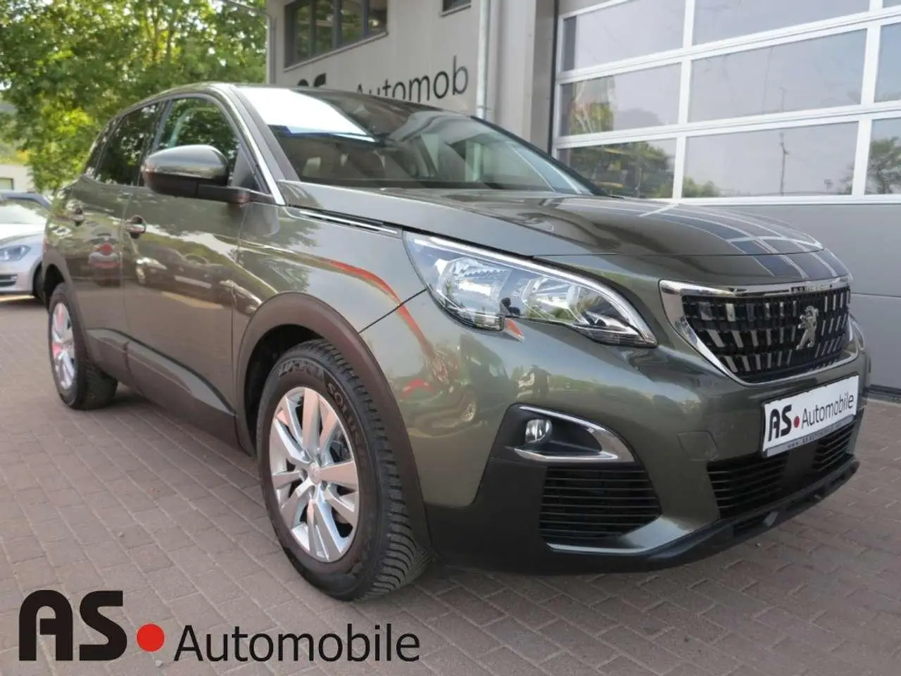 Photo 1 : Peugeot 3008 2021 Petrol