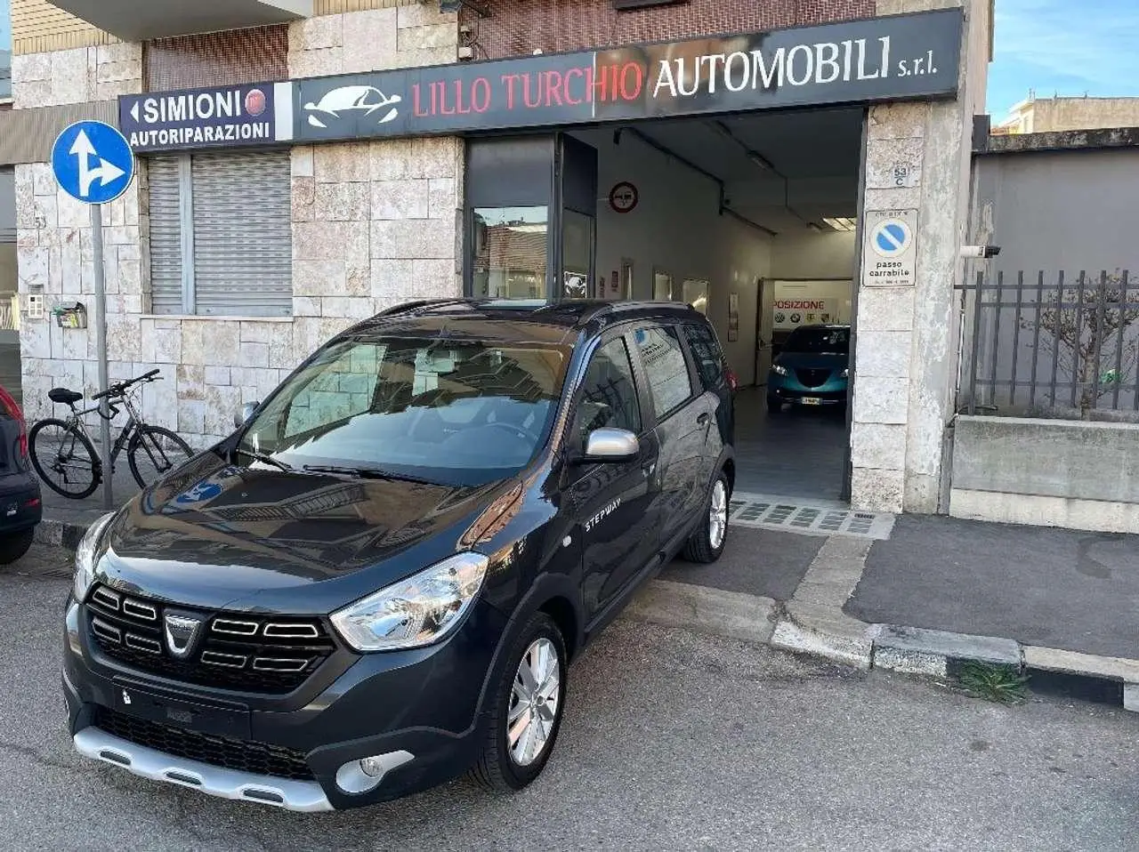 Photo 1 : Dacia Lodgy 2022 Diesel