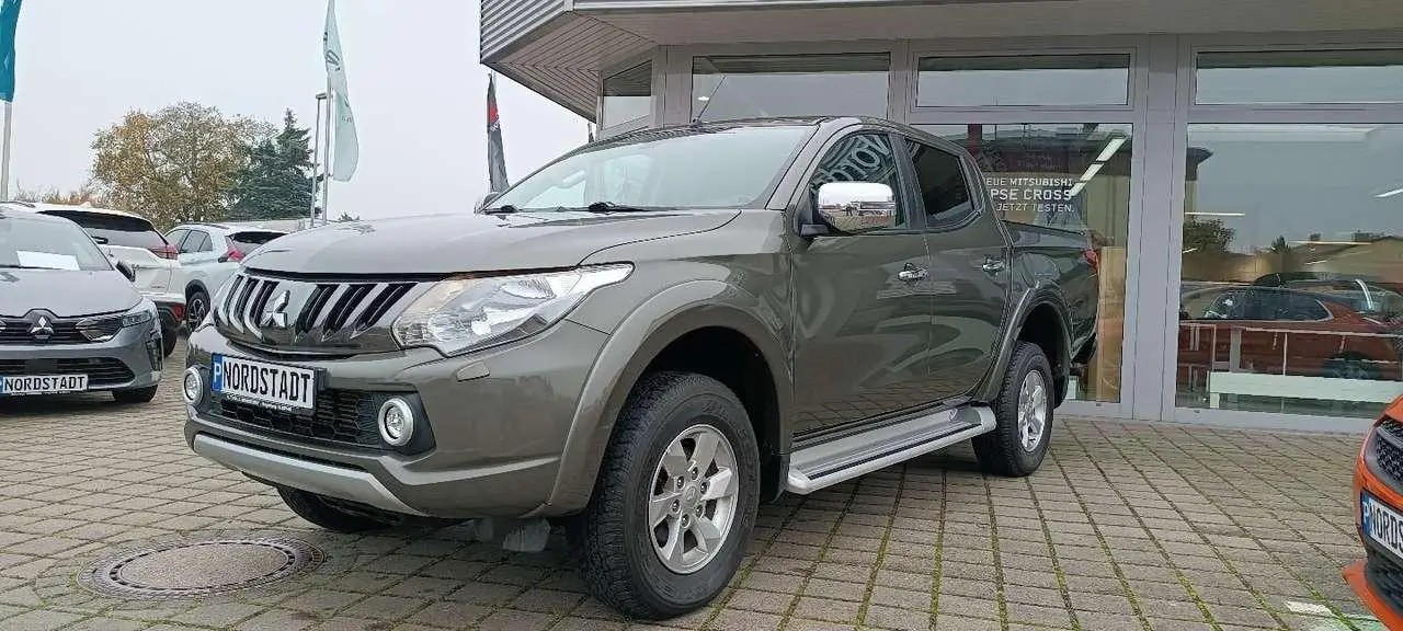 Photo 1 : Mitsubishi L200 2019 Diesel