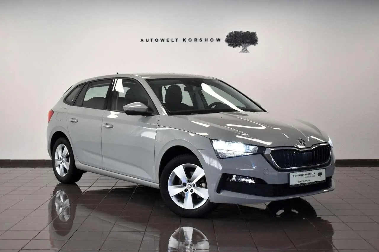 Photo 1 : Skoda Scala 2023 Essence