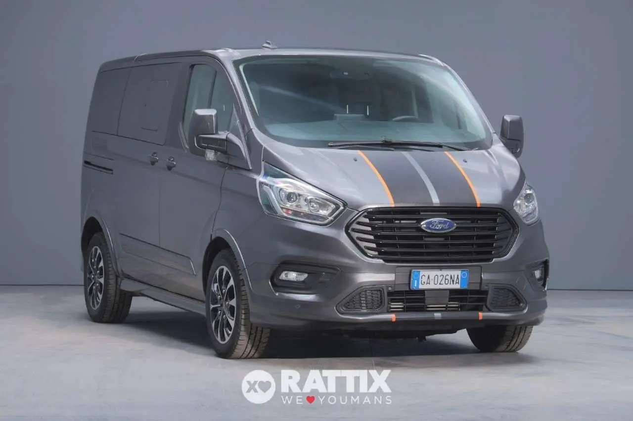 Photo 1 : Ford Tourneo 2020 Hybride