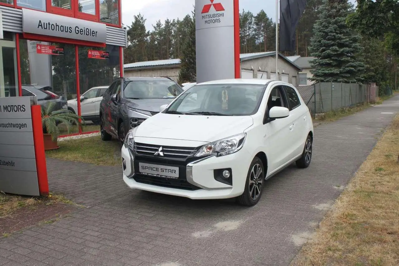 Photo 1 : Mitsubishi Space Star 2024 Petrol