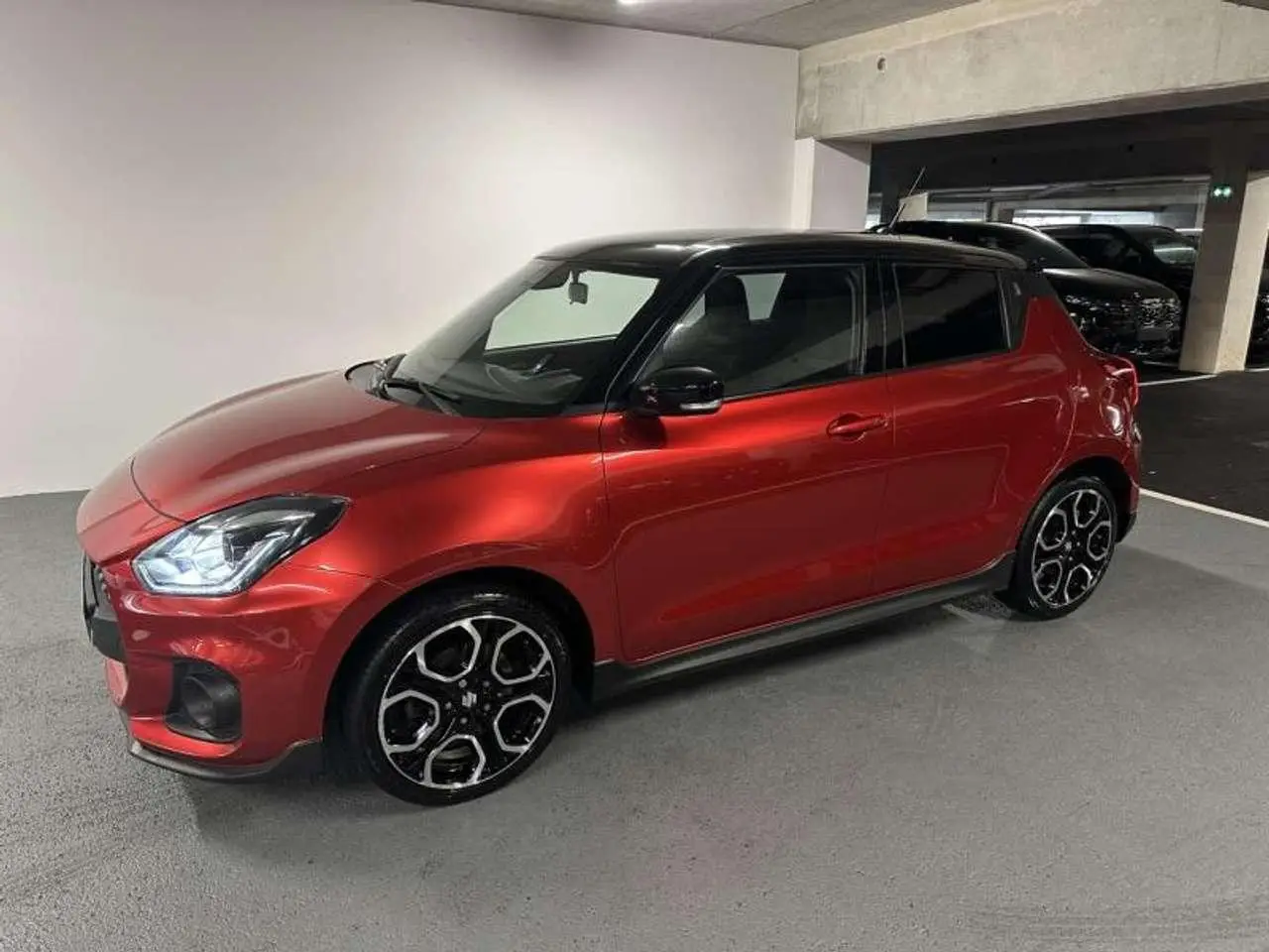 Photo 1 : Suzuki Swift 2021 Others