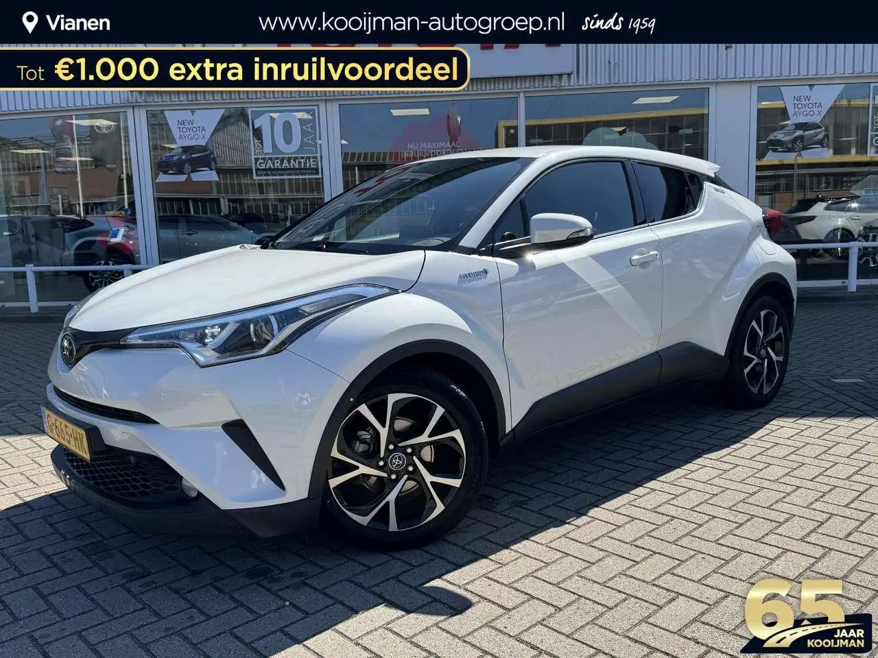 Photo 1 : Toyota C-hr 2019 Hybrid