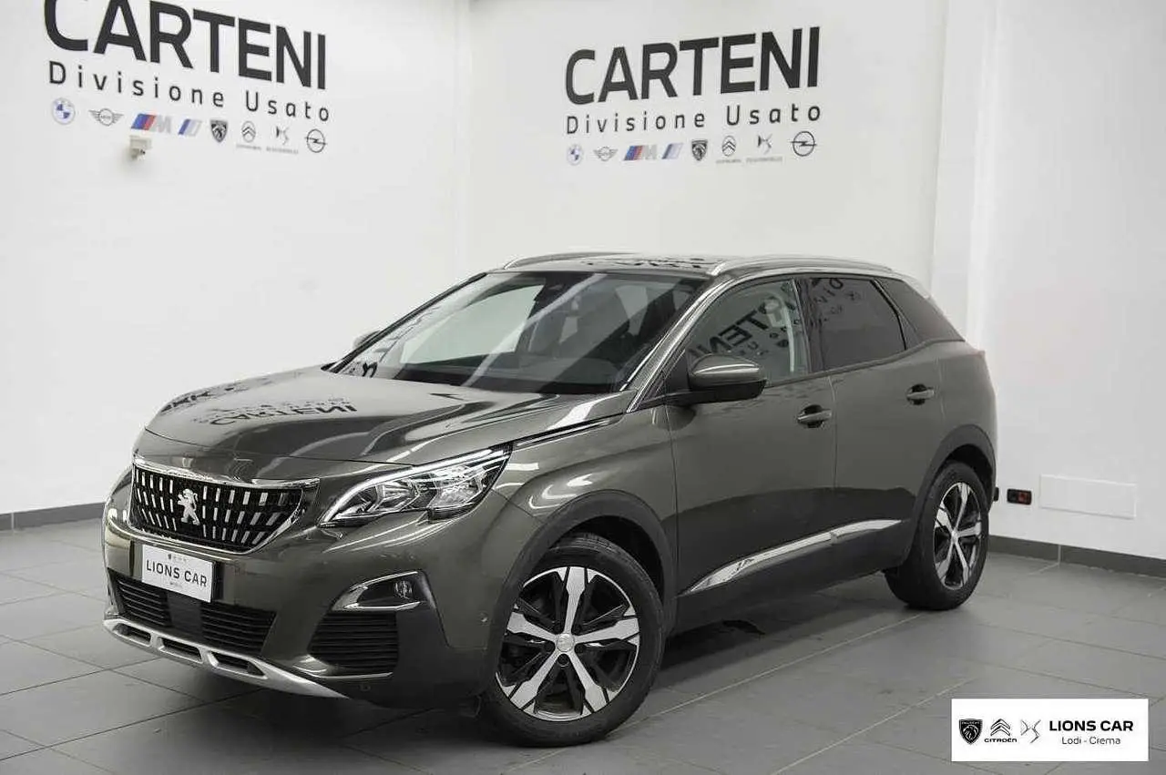 Photo 1 : Peugeot 3008 2018 Diesel