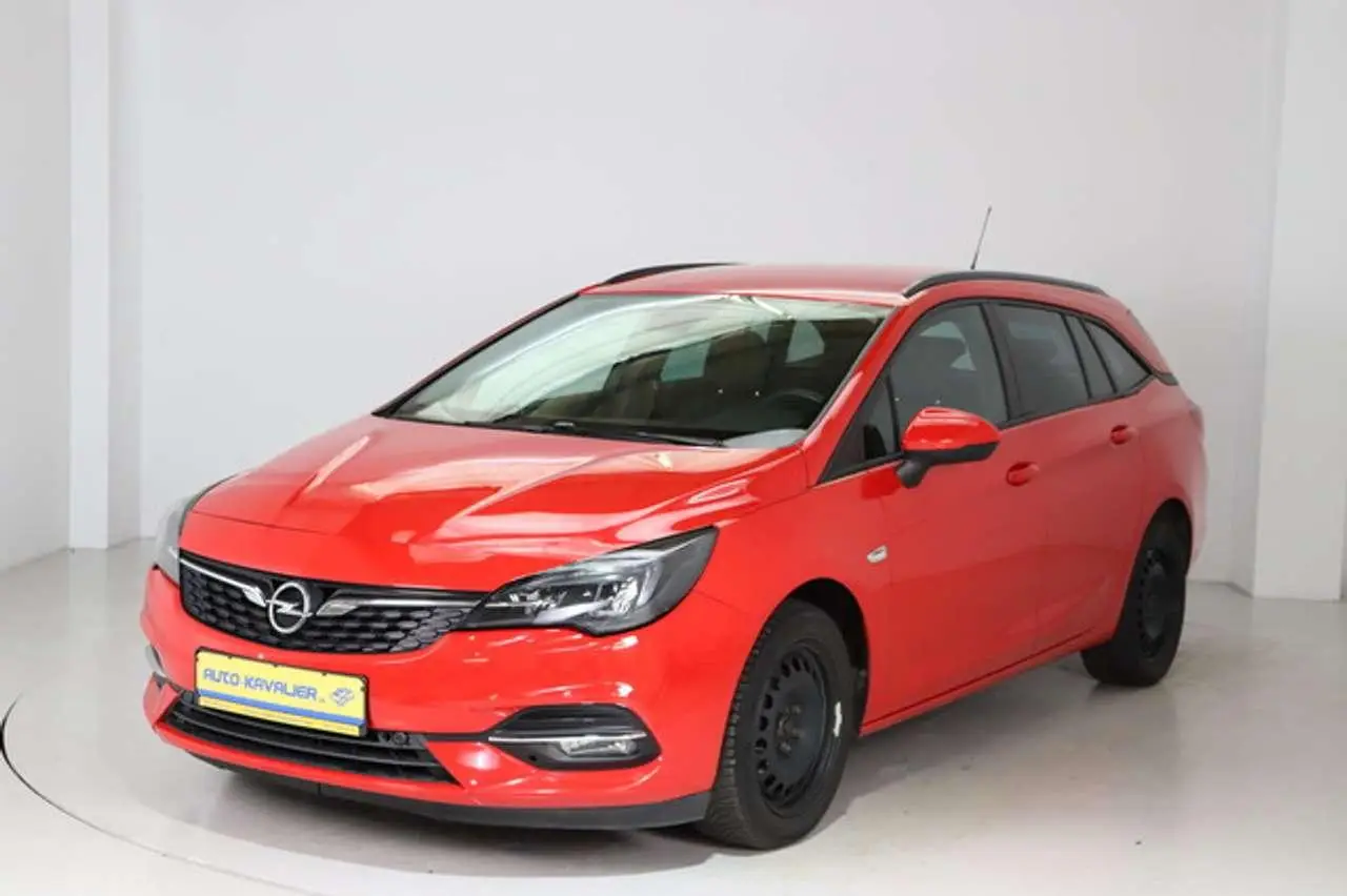 Photo 1 : Opel Astra 2020 Petrol