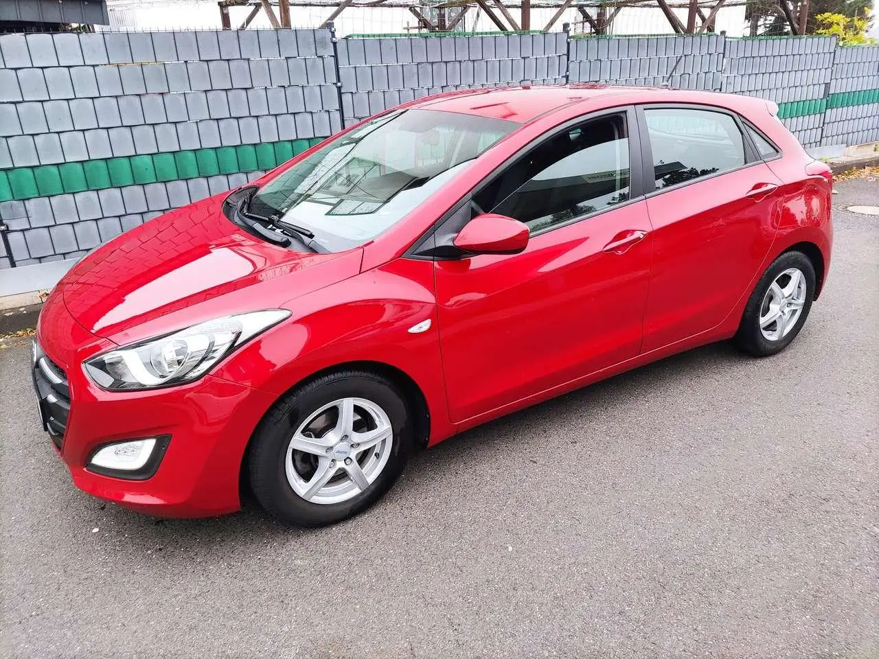 Photo 1 : Hyundai I30 2015 Petrol