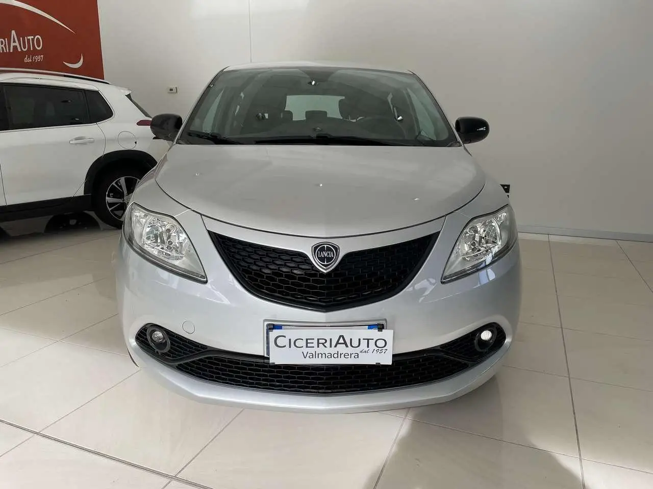 Photo 1 : Lancia Ypsilon 2021 Hybrid