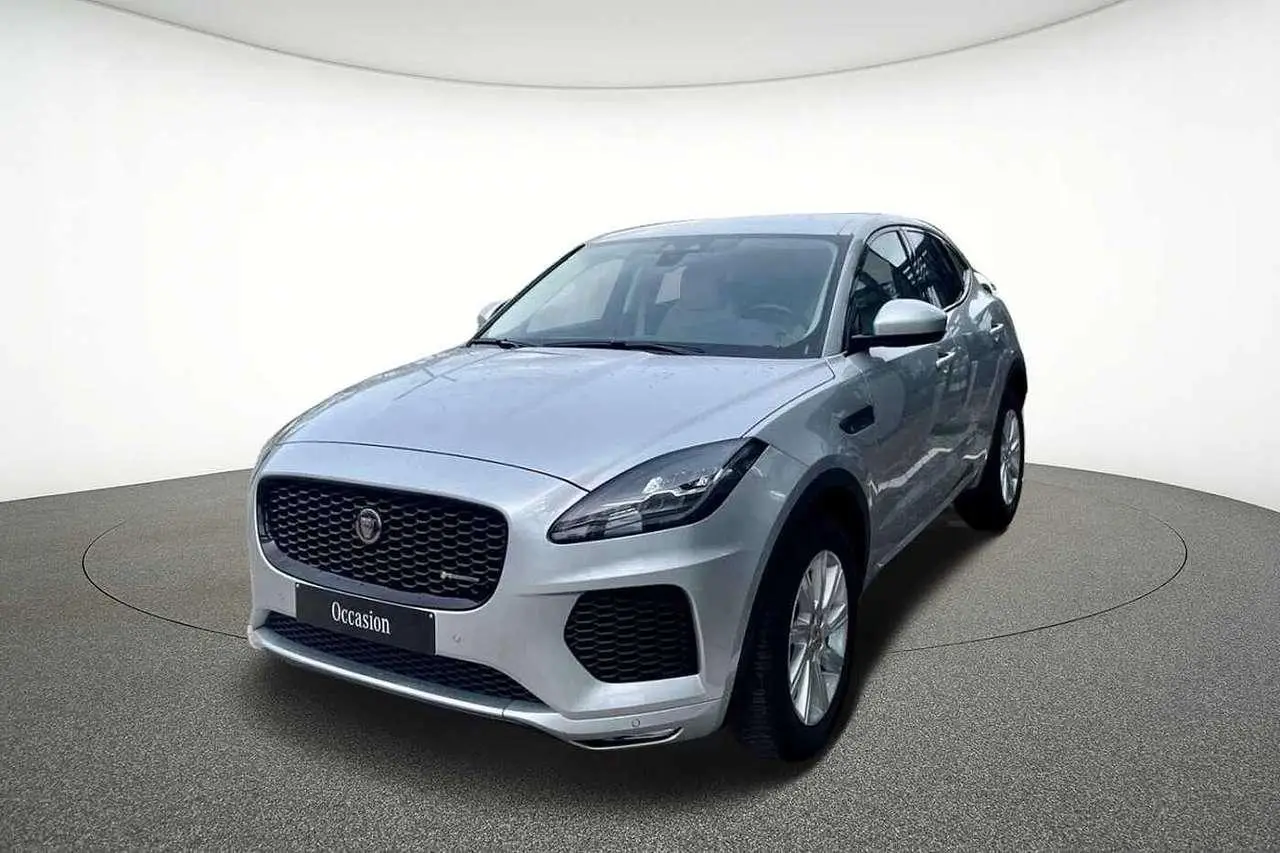 Photo 1 : Jaguar E-pace 2019 Essence