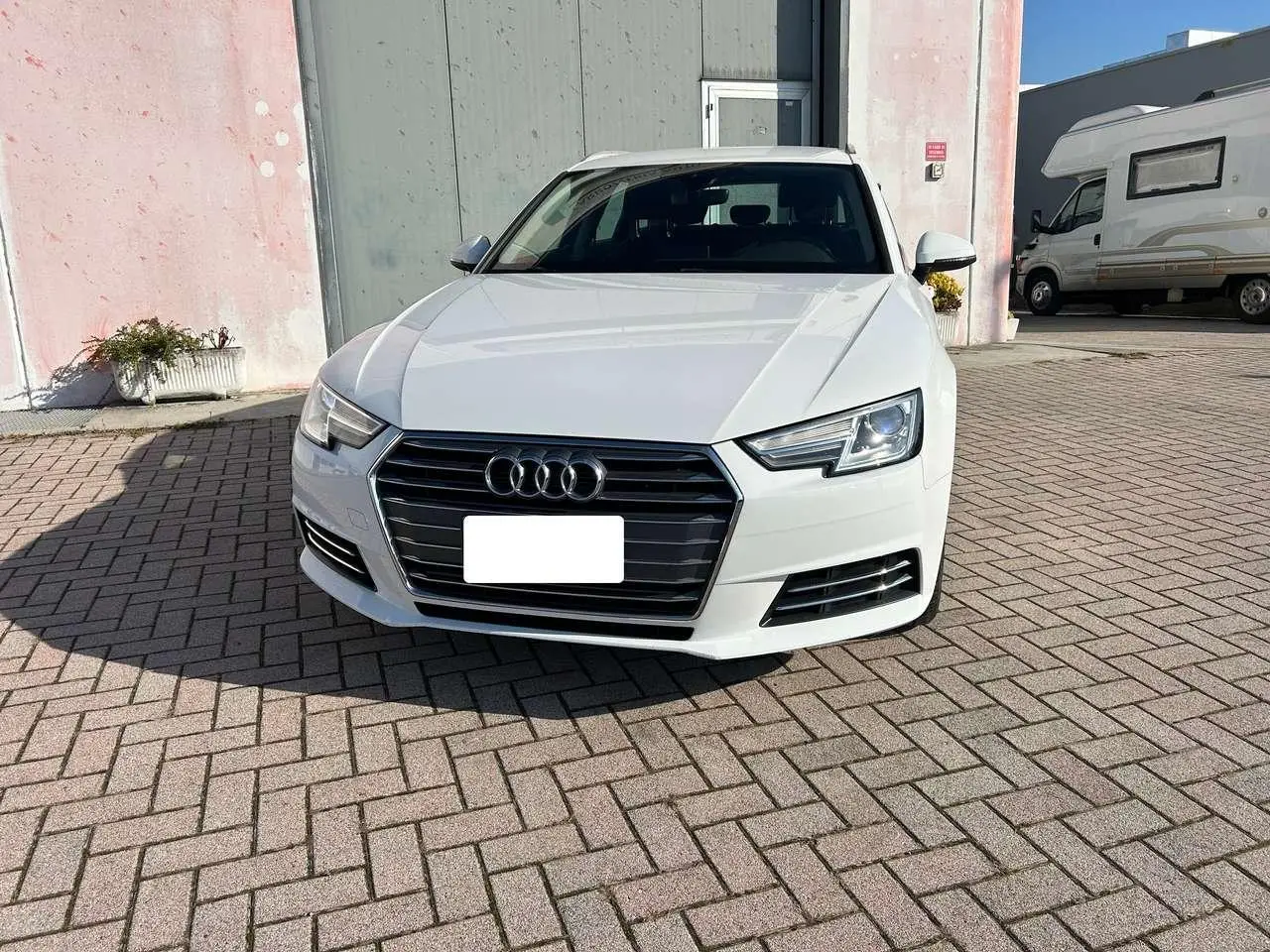 Photo 1 : Audi A4 2016 Diesel