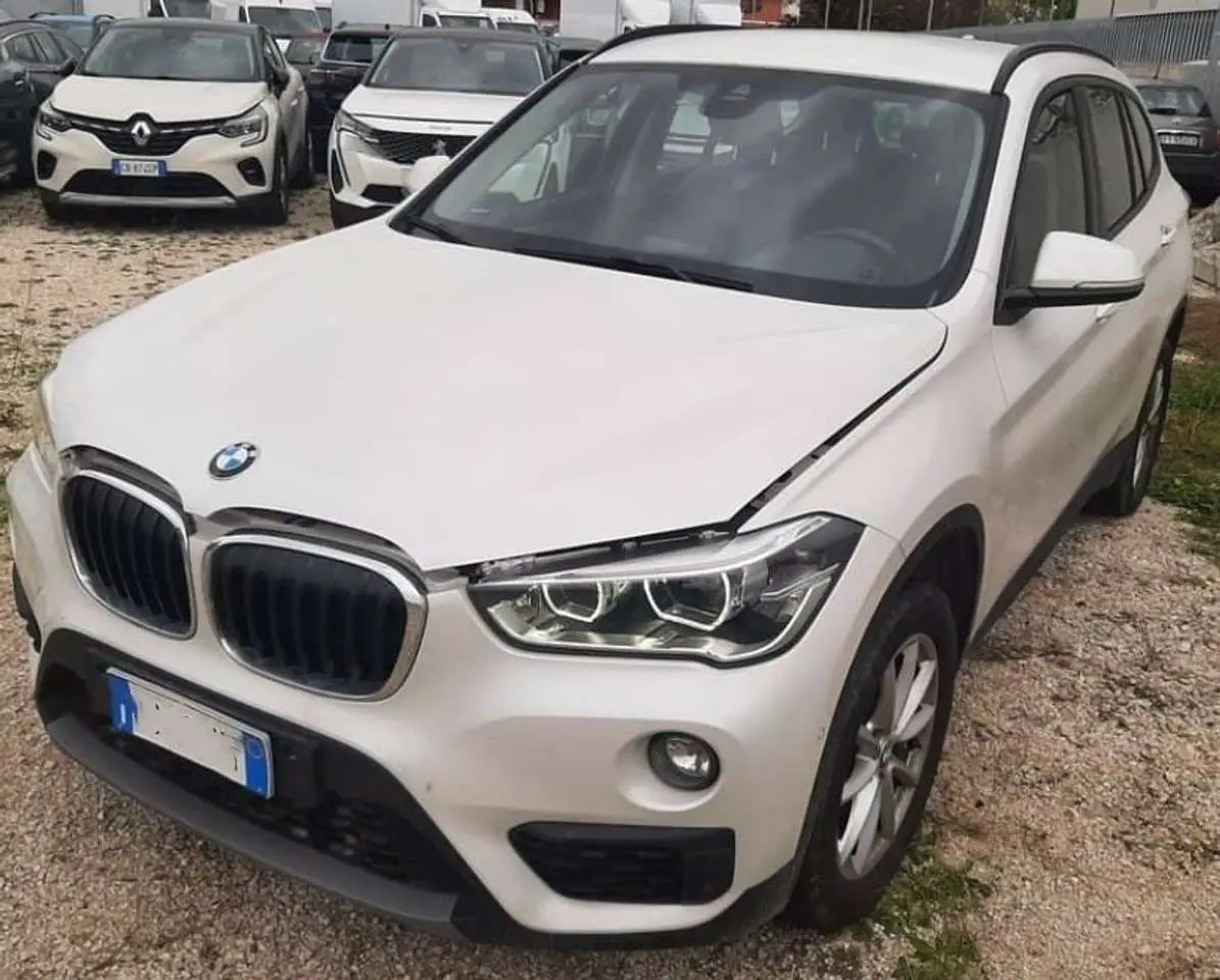 Photo 1 : Bmw X1 2018 Diesel