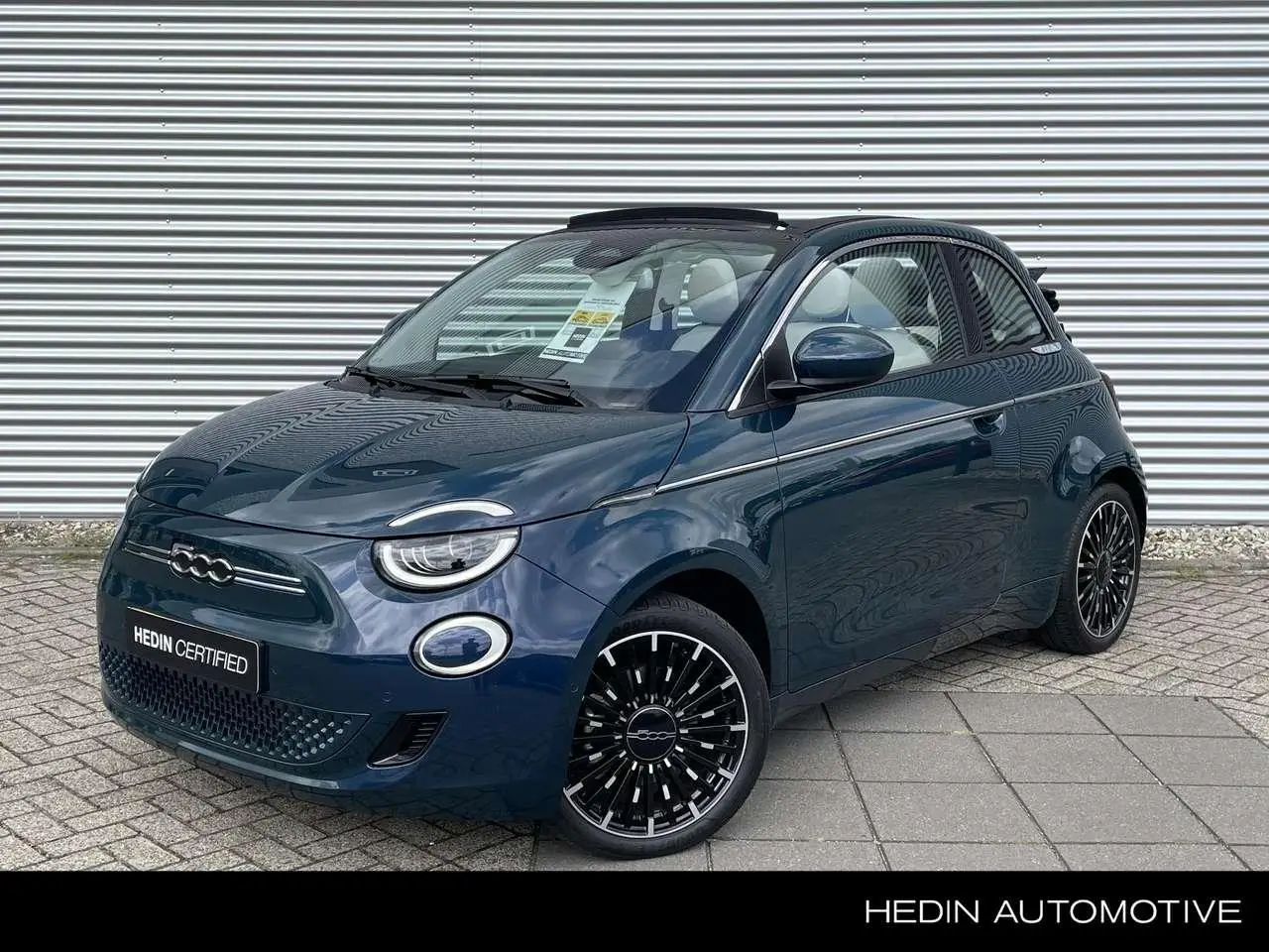 Photo 1 : Fiat 500c 2021 Électrique