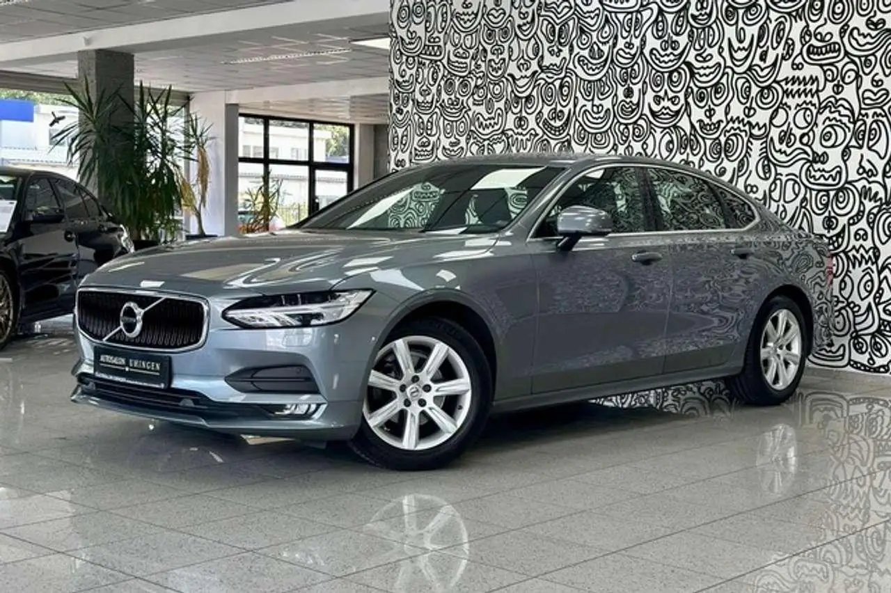 Photo 1 : Volvo S90 2018 Diesel