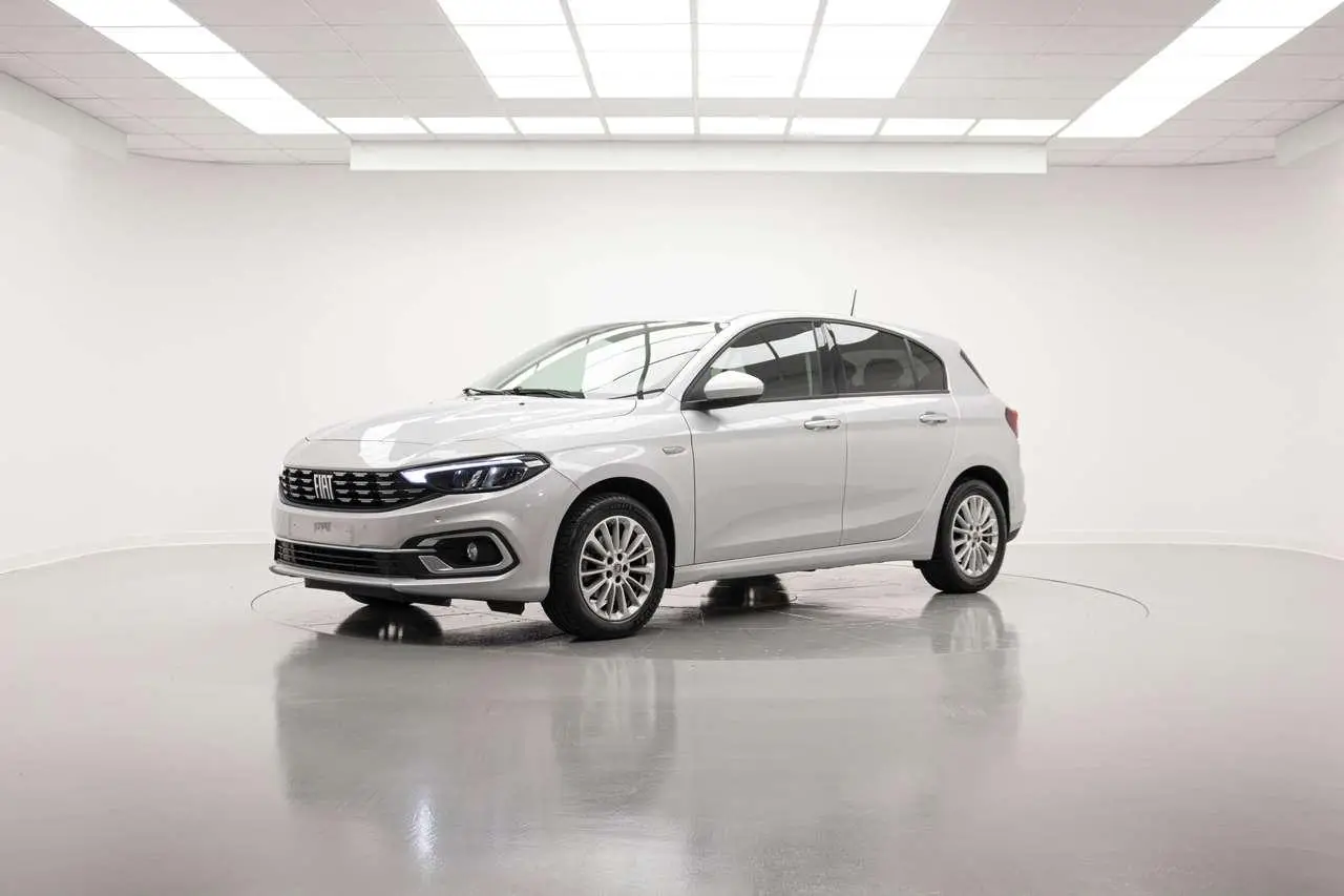 Photo 1 : Fiat Tipo 2021 Petrol