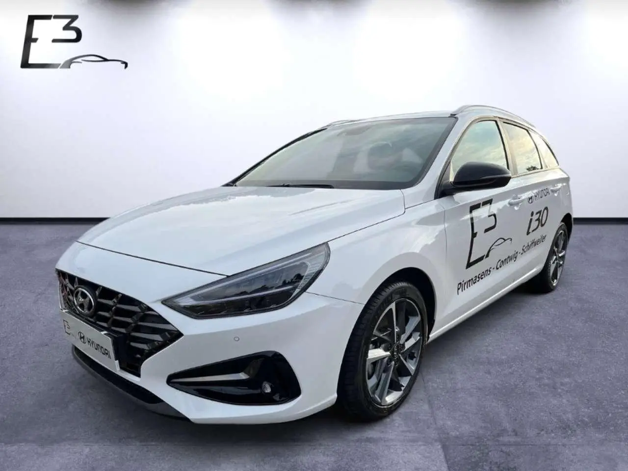 Photo 1 : Hyundai I30 2022 Petrol