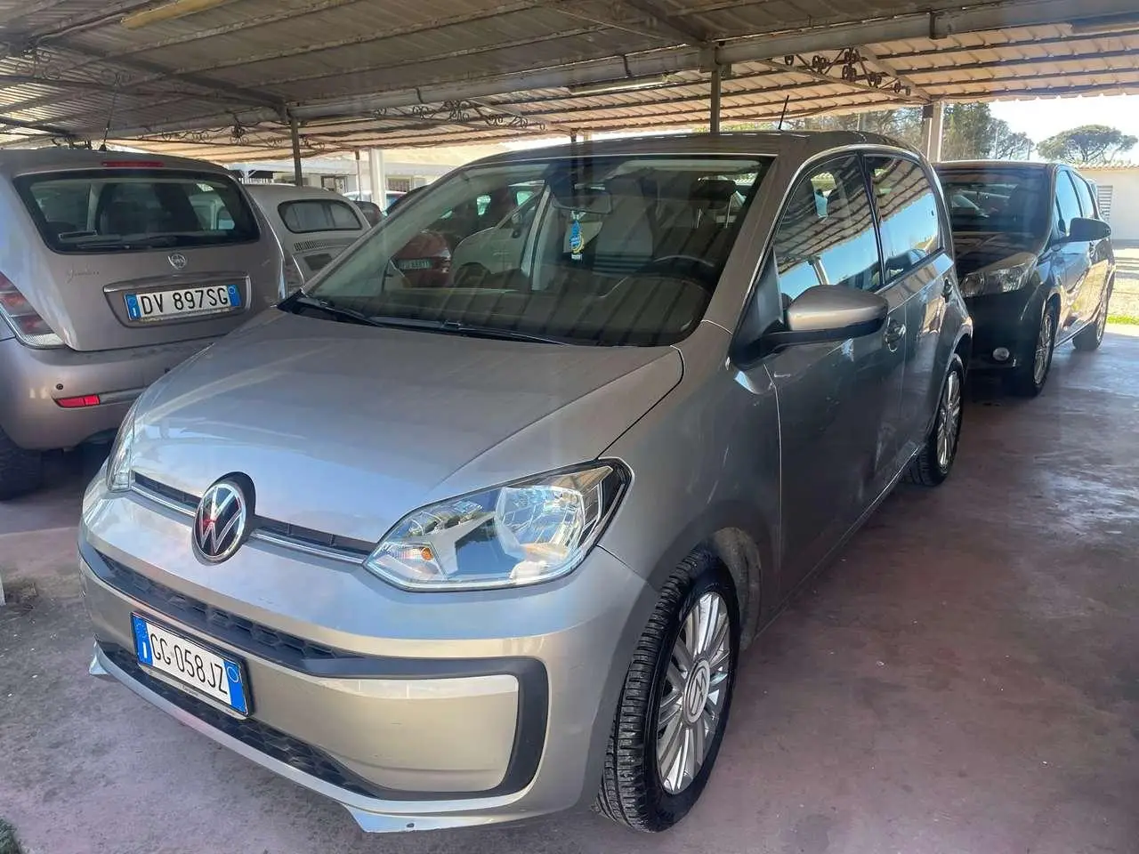 Photo 1 : Volkswagen Up! 2021 Autres