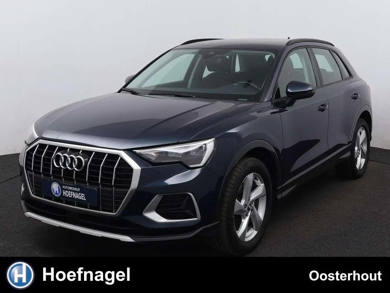 Photo 1 : Audi Q3 2020 Hybrid