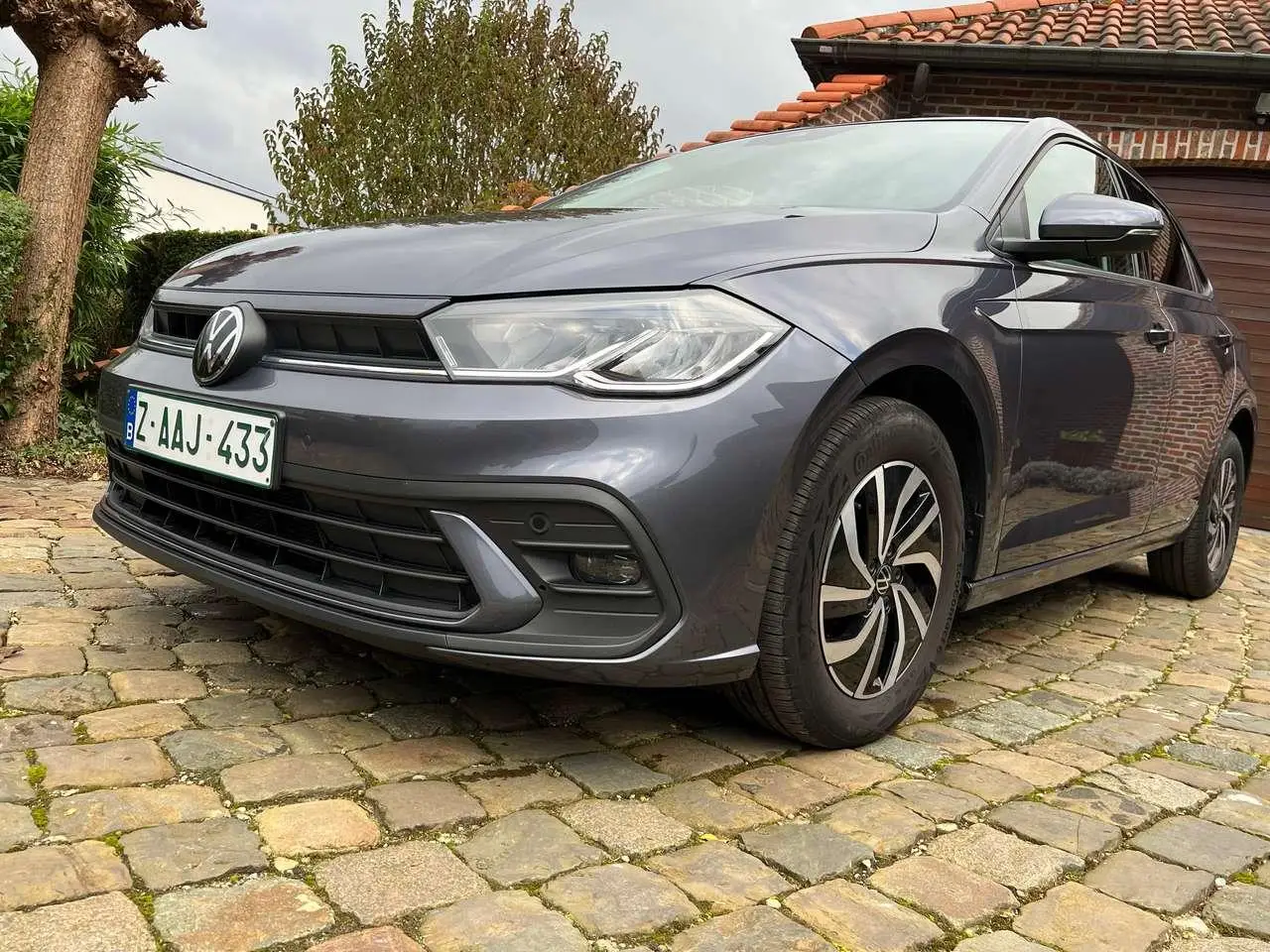 Photo 1 : Volkswagen Polo 2023 Petrol