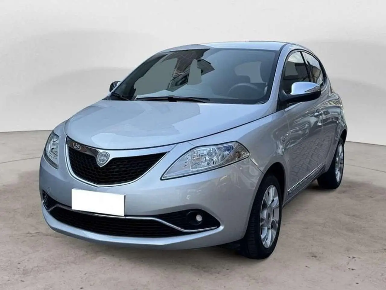 Photo 1 : Lancia Ypsilon 2018 Petrol