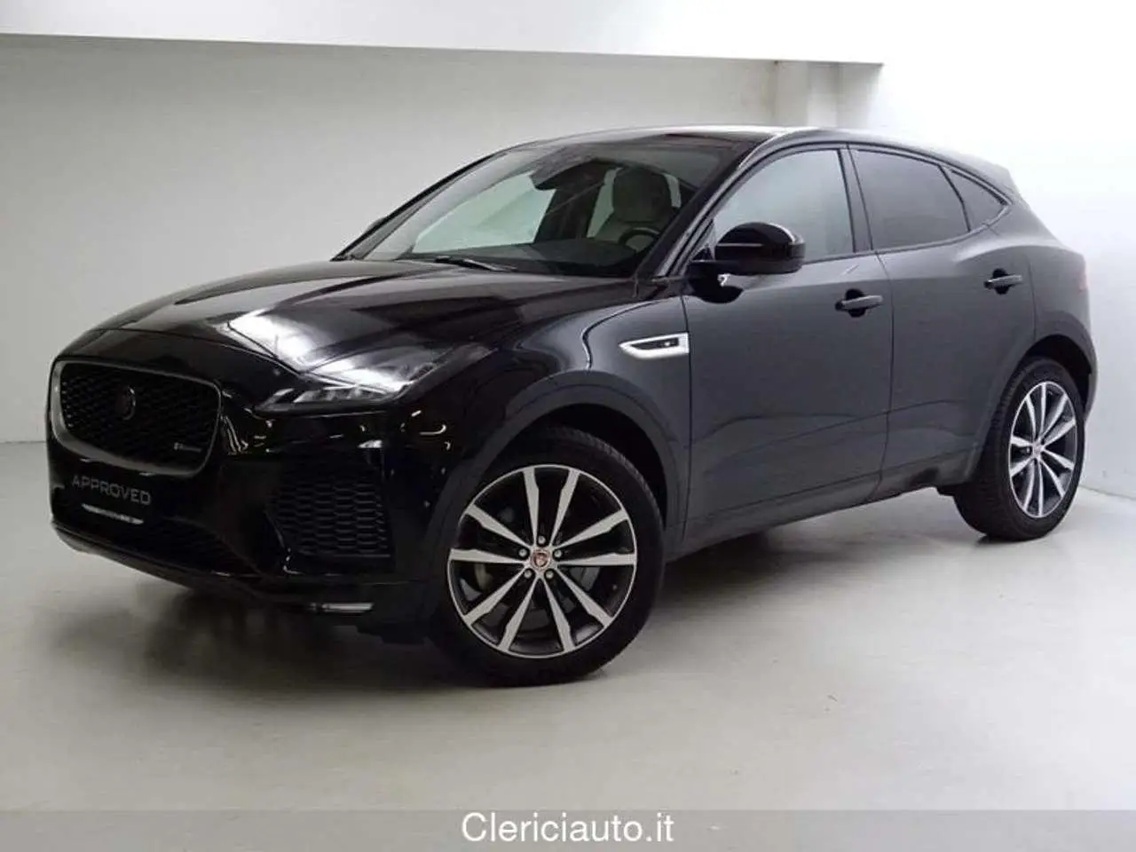 Photo 1 : Jaguar E-pace 2020 Diesel