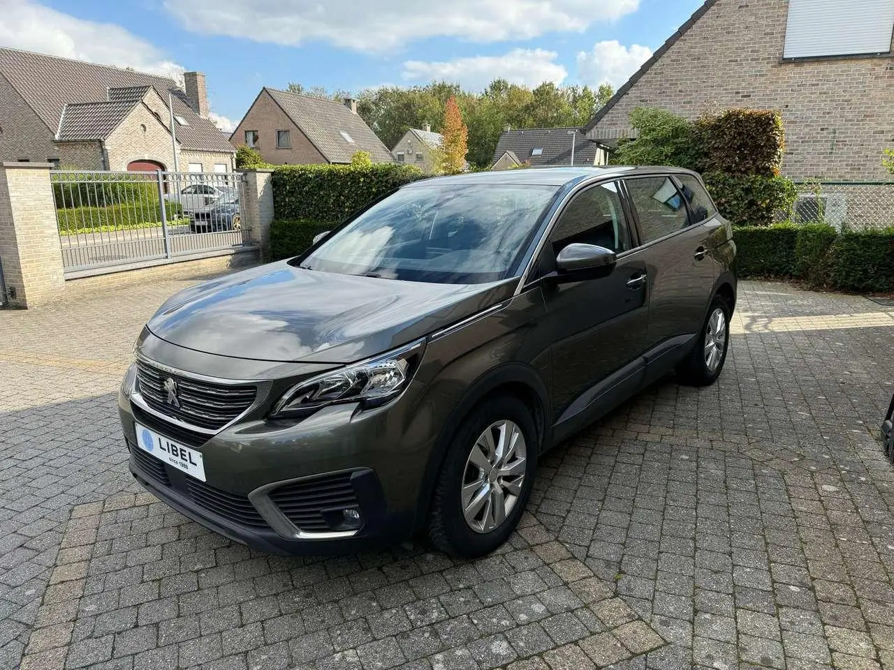 Photo 1 : Peugeot 5008 2020 Diesel